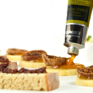 
                  
                    canapés de queijo curado com figo seco e compota de figo e laranja com canela meia.dúzia®
                  
                