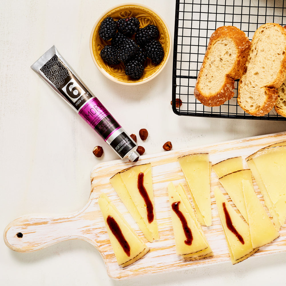 
                  
                    Mermelada Extra de Mora con Avellana y Nuez Moscada
                  
                