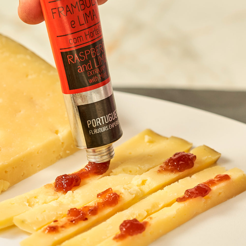 
                  
                    Mermelada Extra de Frambuesa y Lima con Menta
                  
                