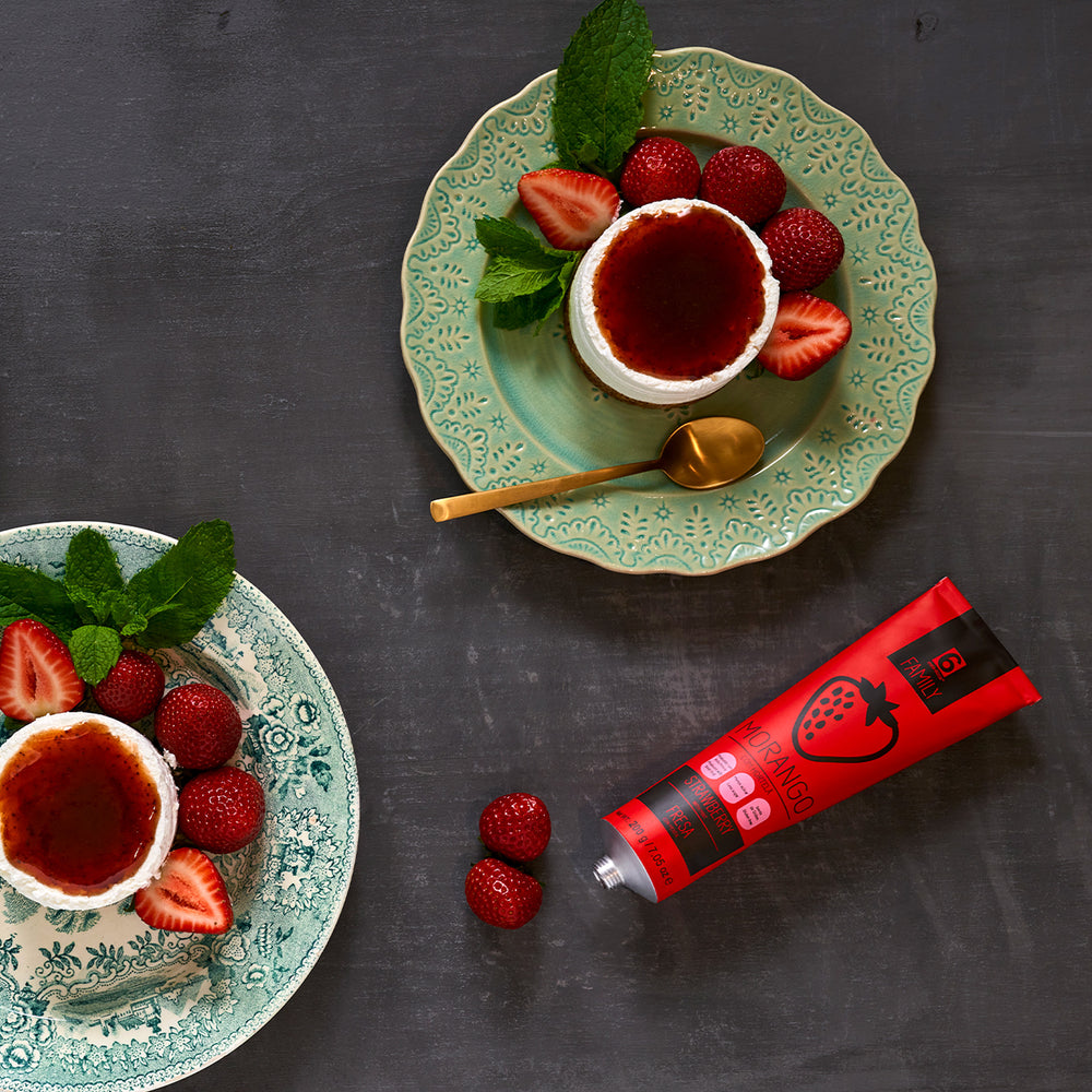 
                  
                    BOX CHEF - 1ª Edição com Livro de Receitas - Edição Natal
                  
                